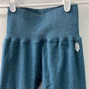 NWOT FP Good Karma legging